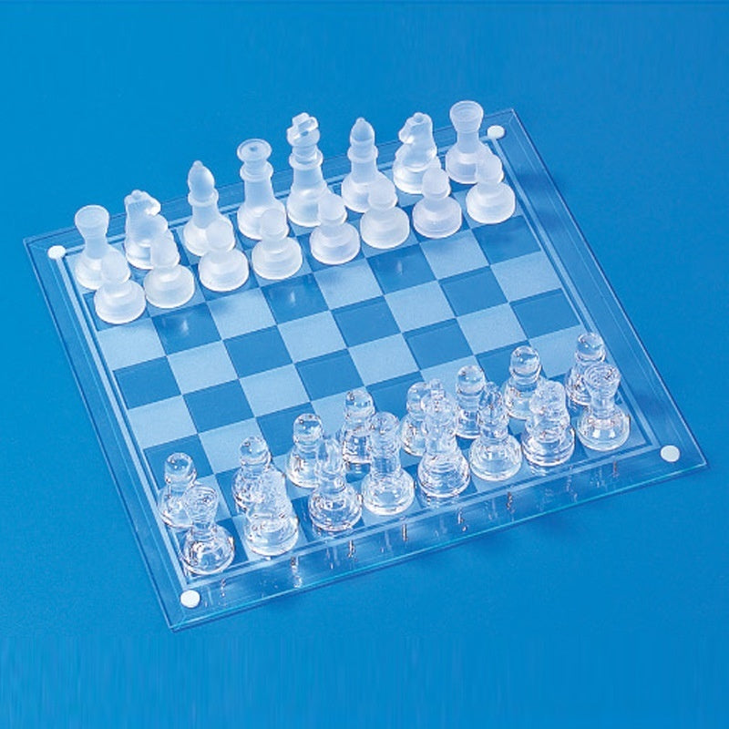 Jeu d’échecs en verre